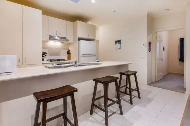 Sixth view of Homely unit listing, 3/4 Hunter Street, Mornington VIC 3931