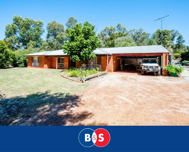 8 Marine Drive, Leschenault WA 6233