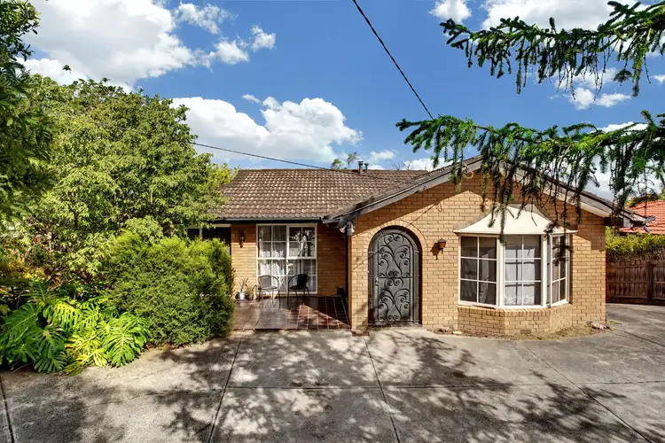 62 Winyard Drive, Mooroolbark VIC 3138