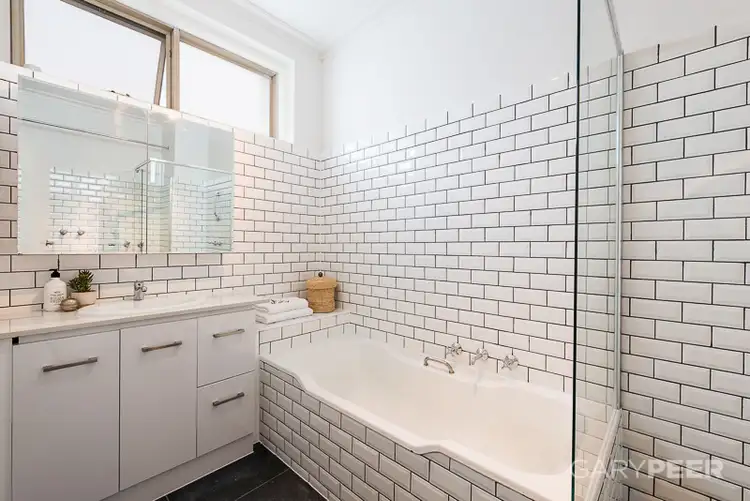 Third view of Homely apartment listing, 2/384 Orrong Road, Caulfield North VIC 3161