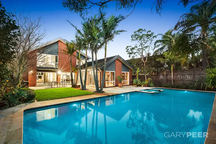 12 Langdon Road, Caulfield North VIC 3161