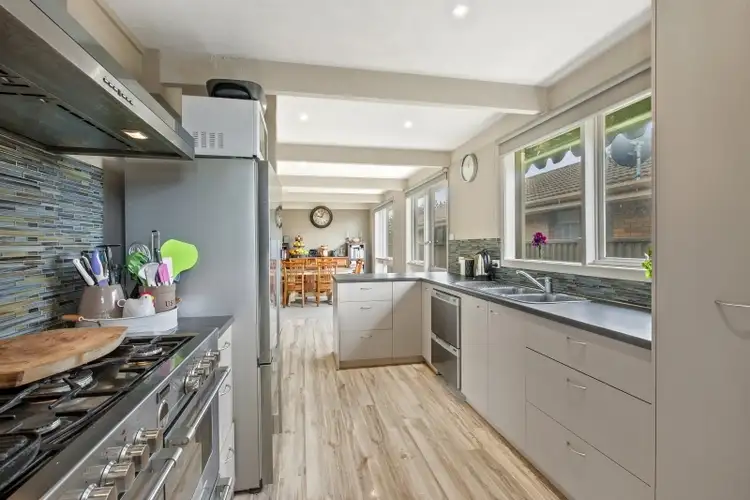 Main view of Homely house listing, 5 Rotherwood Street, Wendouree VIC 3355