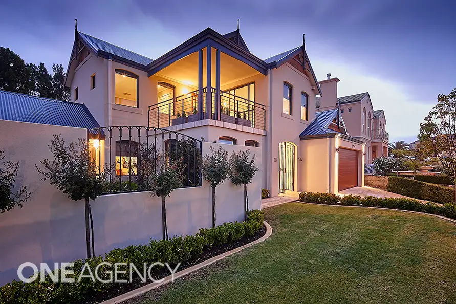 Main view of Homely house listing, 10 Prince Albert Court, Mount Claremont WA 6010