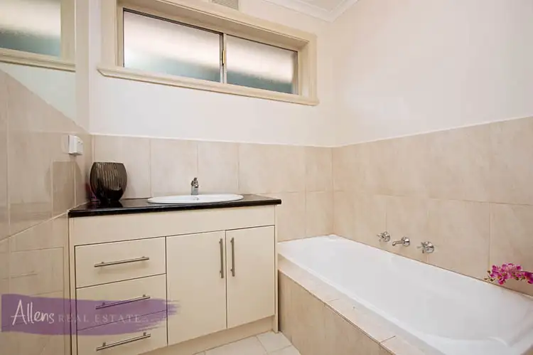 Sixth view of Homely townhouse listing, 1/1 Pentlowe Avenue, Templestowe Lower VIC 3107