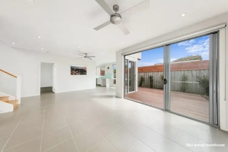 1/19 Blue Water Circle, Cape Paterson VIC 3995