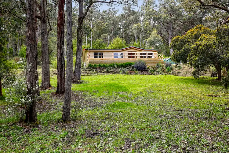 17 Yarra Valley Crescent, East Warburton VIC 3799