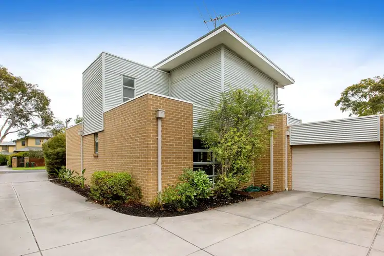 1/35 Spray Street, Mornington VIC 3931