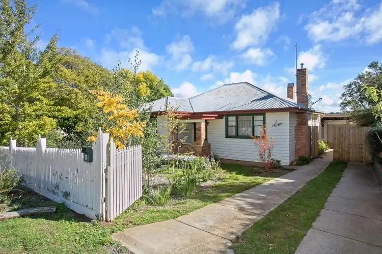 6 Little Street, Daylesford VIC 3460