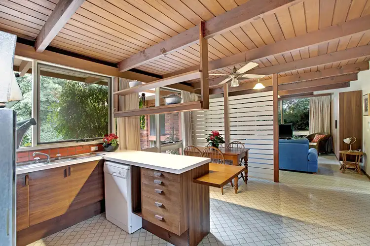 Fifth view of Homely house listing, 1 Sherwood Court, Croydon VIC 3136