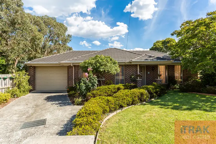 2 Yarran Grove, Bayswater VIC 3153