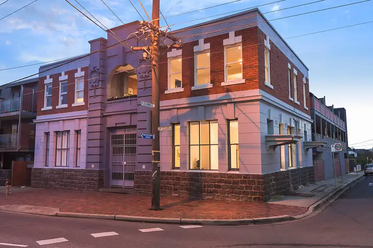 1/13 Essex Street, Footscray VIC 3011
