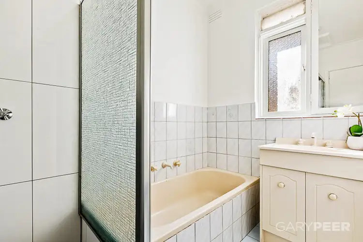Fourth view of Homely apartment listing, 3/42 Gourlay Street, St Kilda East VIC 3183