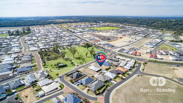 12 Kooyar Bend, Dalyellup WA 6230