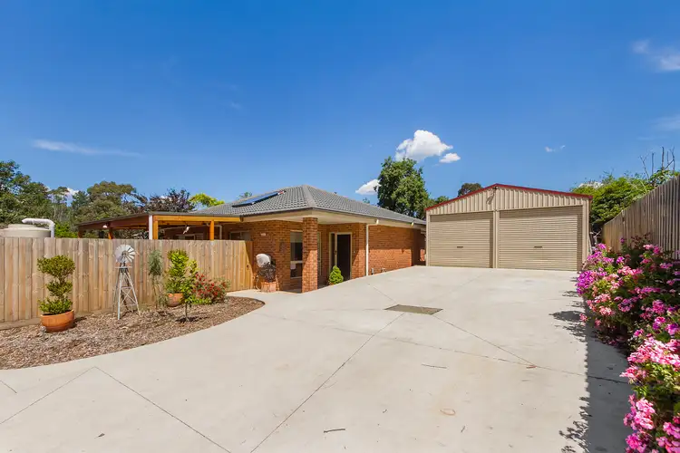 2/7 Church Street, Emerald VIC 3782