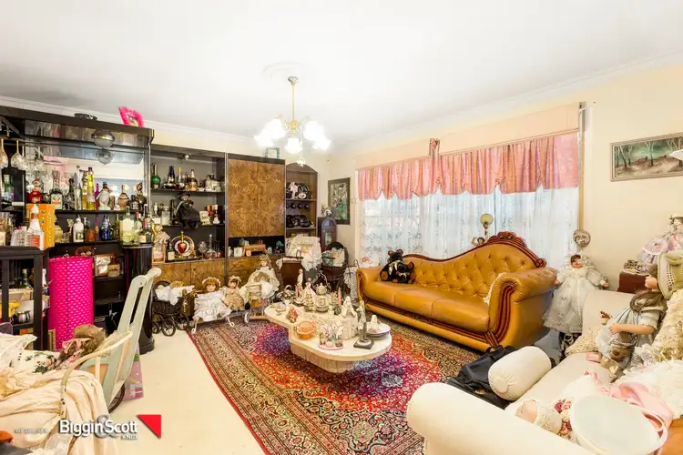 Fifth view of Homely house listing, 8 Lakeside Boulevard, Rowville VIC 3178