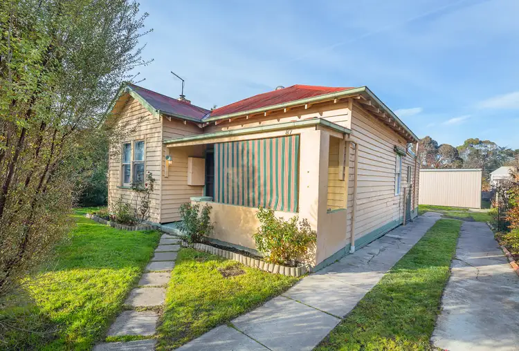 87 Neill Street, Beaufort VIC 3373