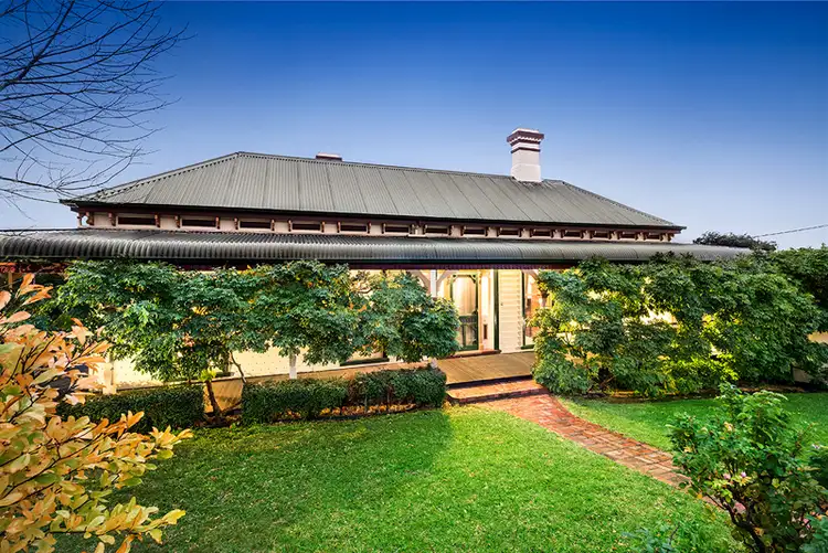 24 Collins Street, Diamond Creek VIC 3089