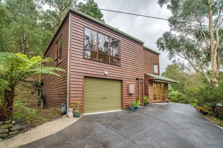 15 Apsley Road, Belgrave VIC 3160