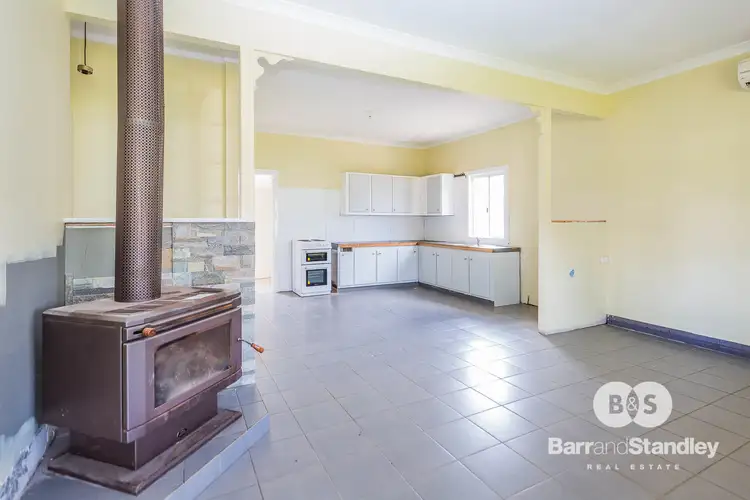 Fifth view of Homely house listing, 27 Telfer Crescent, Collie WA 6225