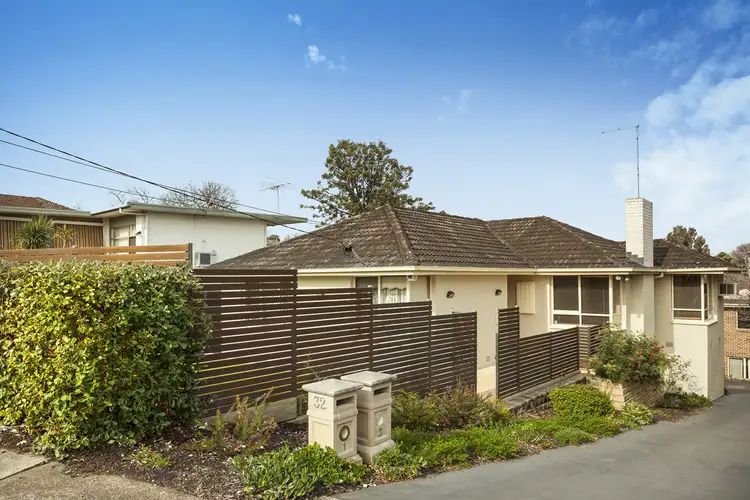 1/32 Calderwood Street, Bulleen VIC 3105
