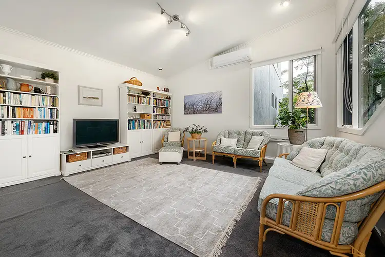 Main view of Homely apartment listing, 25/15 Beach Street, Port Melbourne VIC 3207