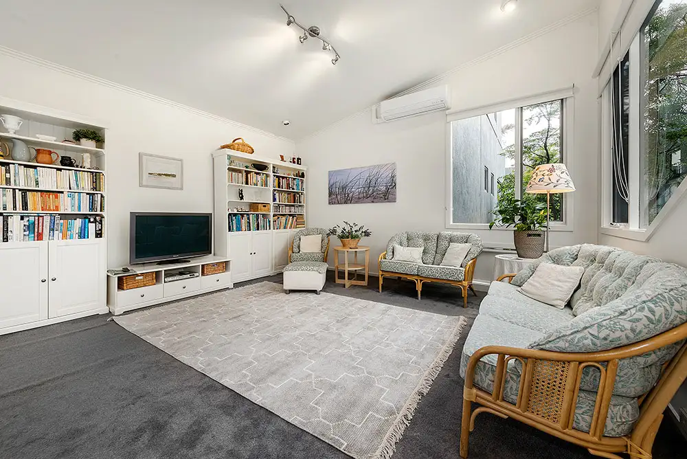 Main view of Homely apartment listing, 25/15 Beach Street, Port Melbourne VIC 3207