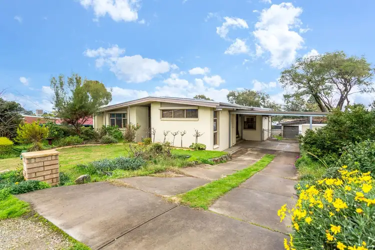 12 Far View Crescent, Ridgehaven SA 5097
