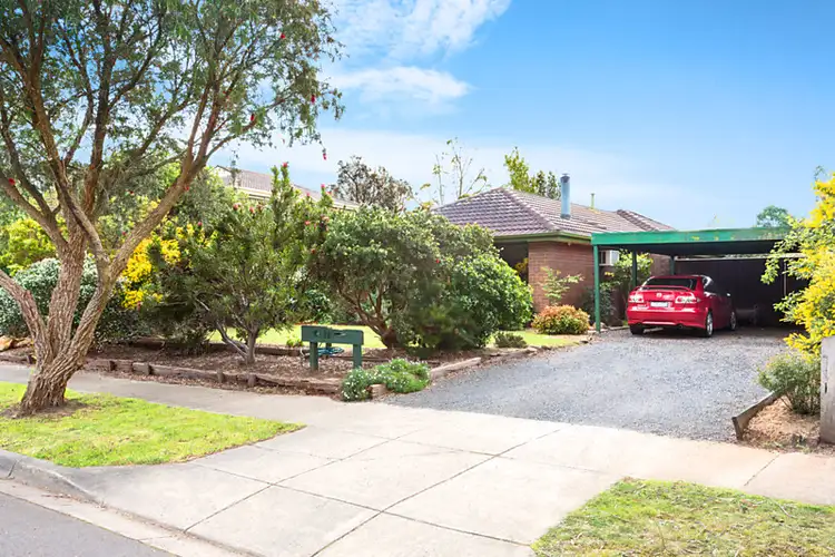 18 Toolimerin Avenue, Bayswater North VIC 3153