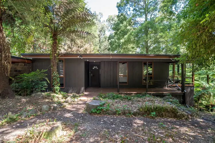 9 Charles Street, Selby VIC 3159
