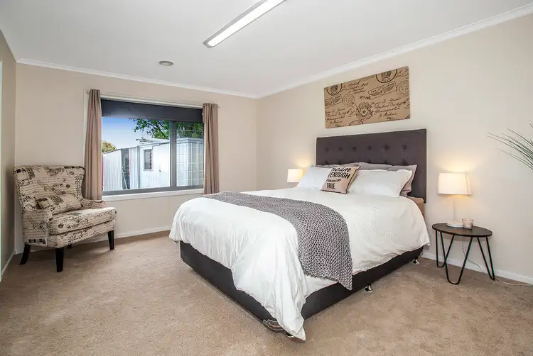 Fifth view of Homely house listing, 2 Farmillo Court, Lysterfield VIC 3156