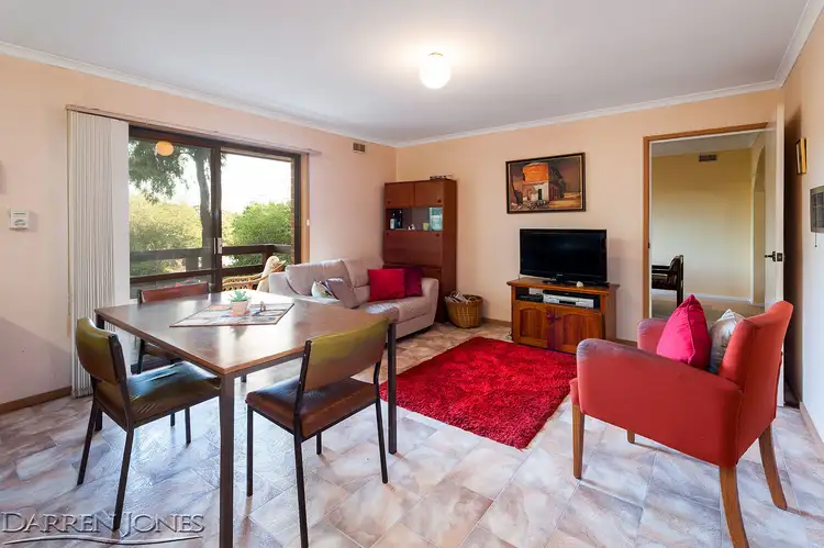 Fifth view of Homely house listing, 8 Tarwarri Court, Greensborough VIC 3088