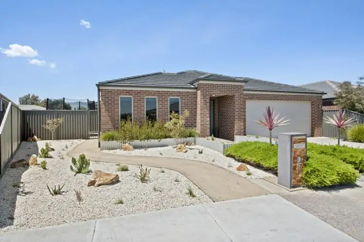 15 Brahman Drive, Delacombe VIC 3356