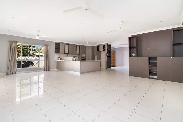 30 Don Circuit, Durack NT 830
