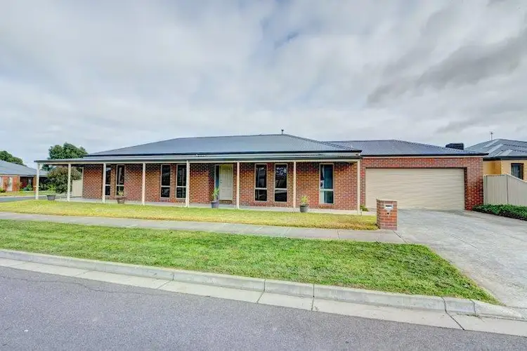 Main view of Homely house listing, 8 Jess Way, Sebastopol VIC 3356