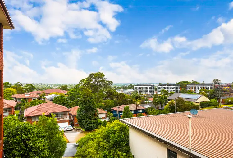 Fifth view of Homely apartment listing, 4/29 Gladstone Avenue, Ryde NSW 2112
