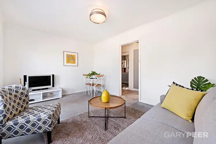 6/2 Paddington Road, Hughesdale VIC 3166