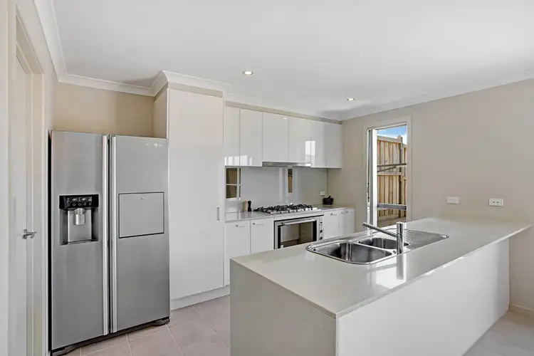Fourth view of Homely townhouse listing, 25 Hubble Road, Croydon VIC 3136