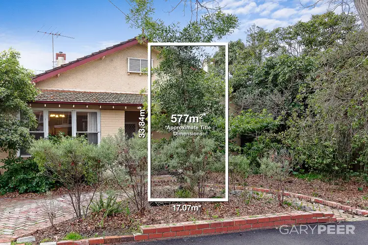 12 Dean Avenue, St Kilda East VIC 3183