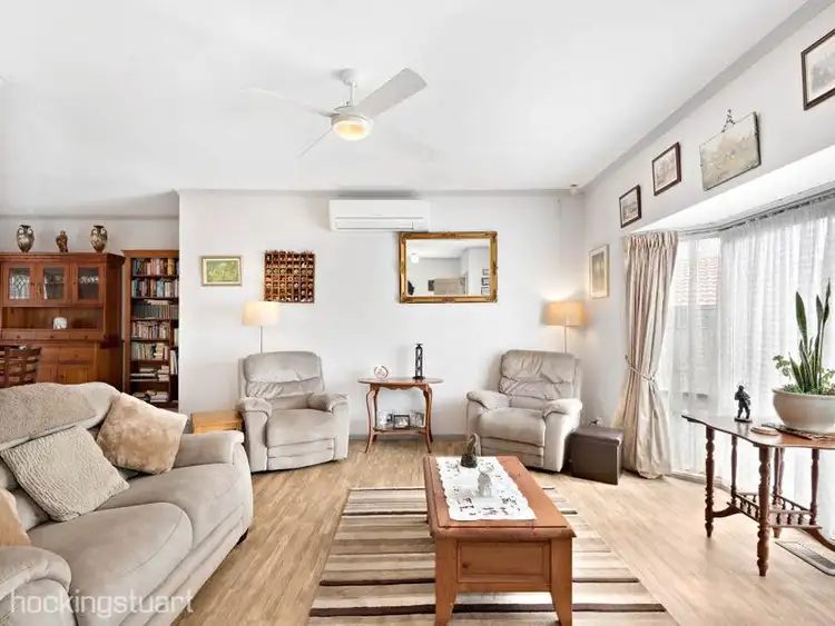 Second view of Homely house listing, 4 Sasha Court, Langwarrin VIC 3910