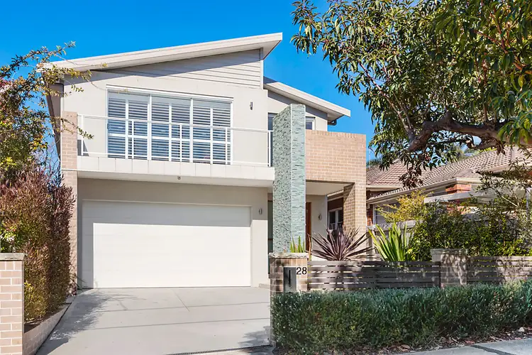 28 Soldiers Avenue, Freshwater NSW 2096