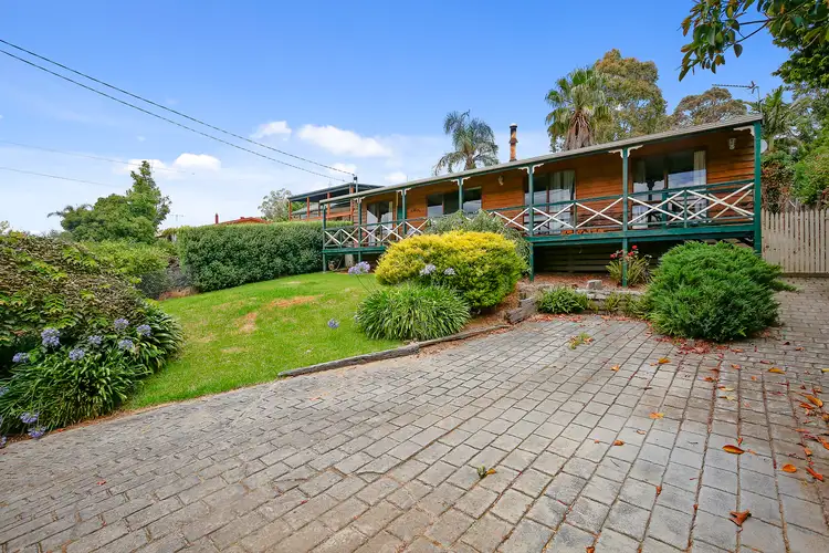 22 Alpine Boulevard, Launching Place VIC 3139