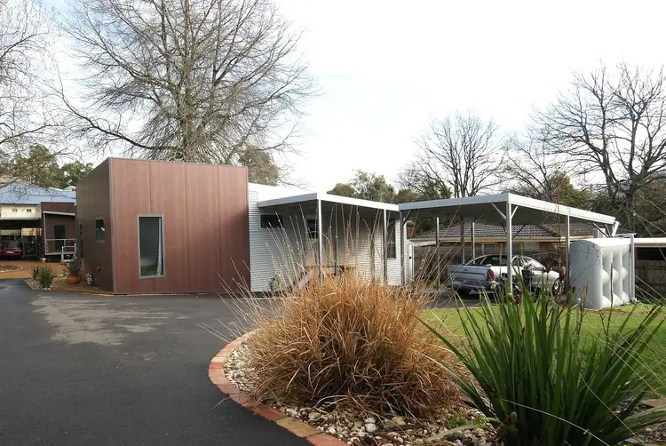 2/22 HODDLE Street, Yarra Junction VIC 3797