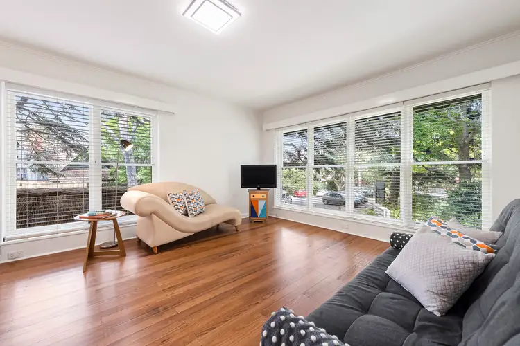 1/5 Stonehaven Court, Toorak VIC 3142
