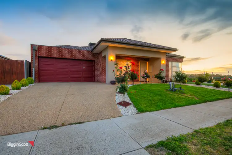 1 Aspera Place, Cranbourne North VIC 3977