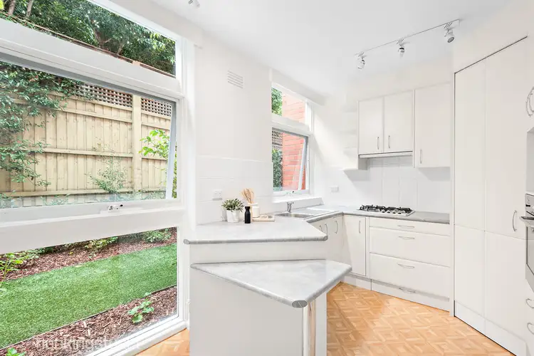 Fourth view of Homely apartment listing, 6/4 Avondale Road, Armadale VIC 3143