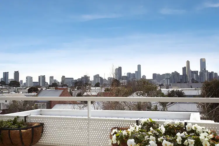 Fifth view of Homely apartment listing, 6/3 Liardet Street, Port Melbourne VIC 3207