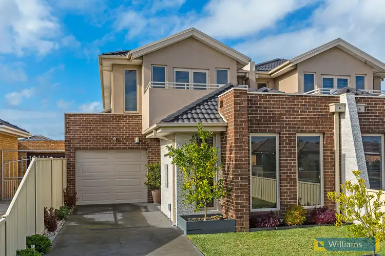 8A Mahon Avenue, Altona North VIC 3025