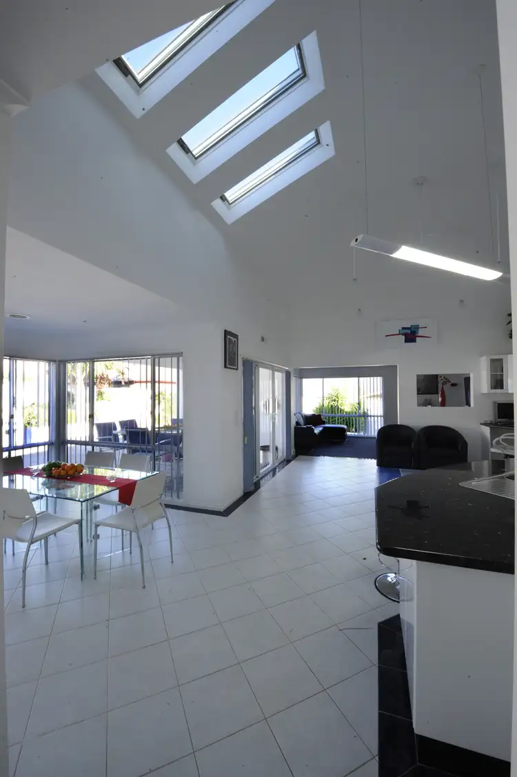 Fifth view of Homely house listing, 17 Piccadilly Court, Narre Warren South VIC 3805