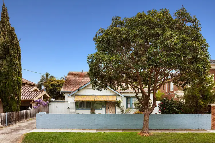 195 Kambrook Road, Caulfield VIC 3162