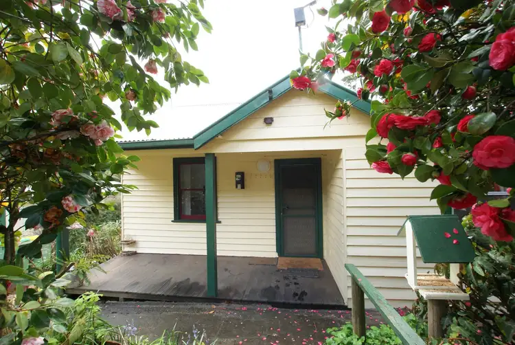 32 Riverside Drive, Warburton VIC 3799